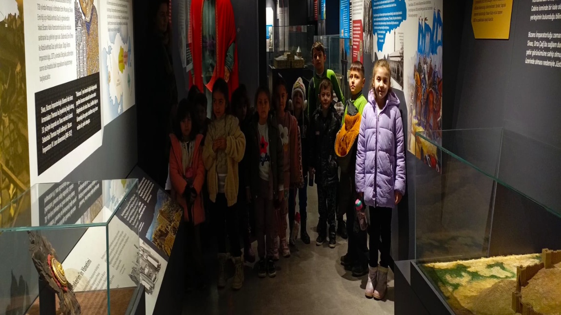 Dilimizin zenginlikleri projesi kapsamında  Sivas Şehir müzesini gezdik.